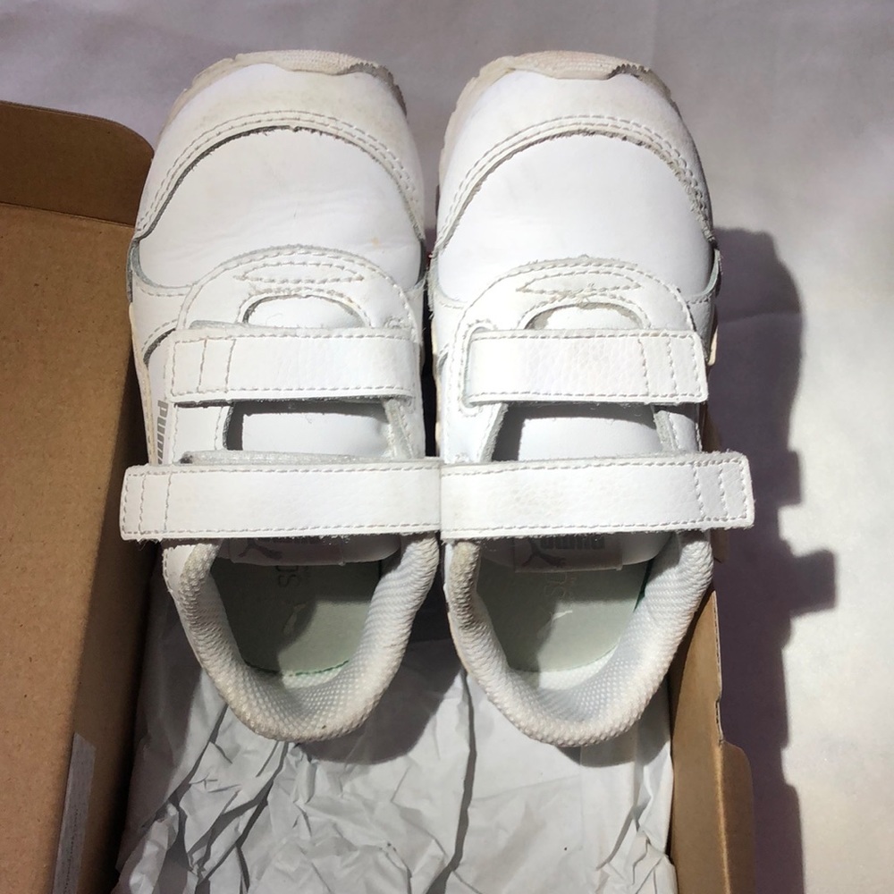 Kids white Pumas